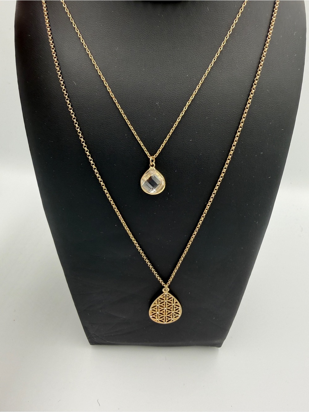 LOFT Gold Layered Necklace Set with Pearl Bead Choker - Picture 3 of 4